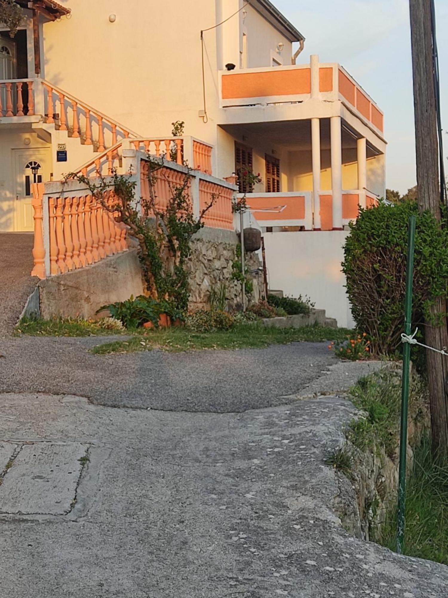 Apartment Stanka-Rab Kampor Екстериор снимка